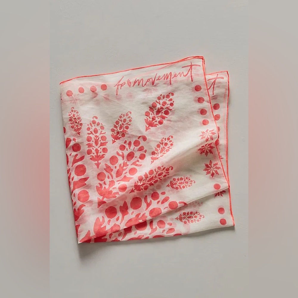 Free People FP Movement Butti Logo Gift Wrap